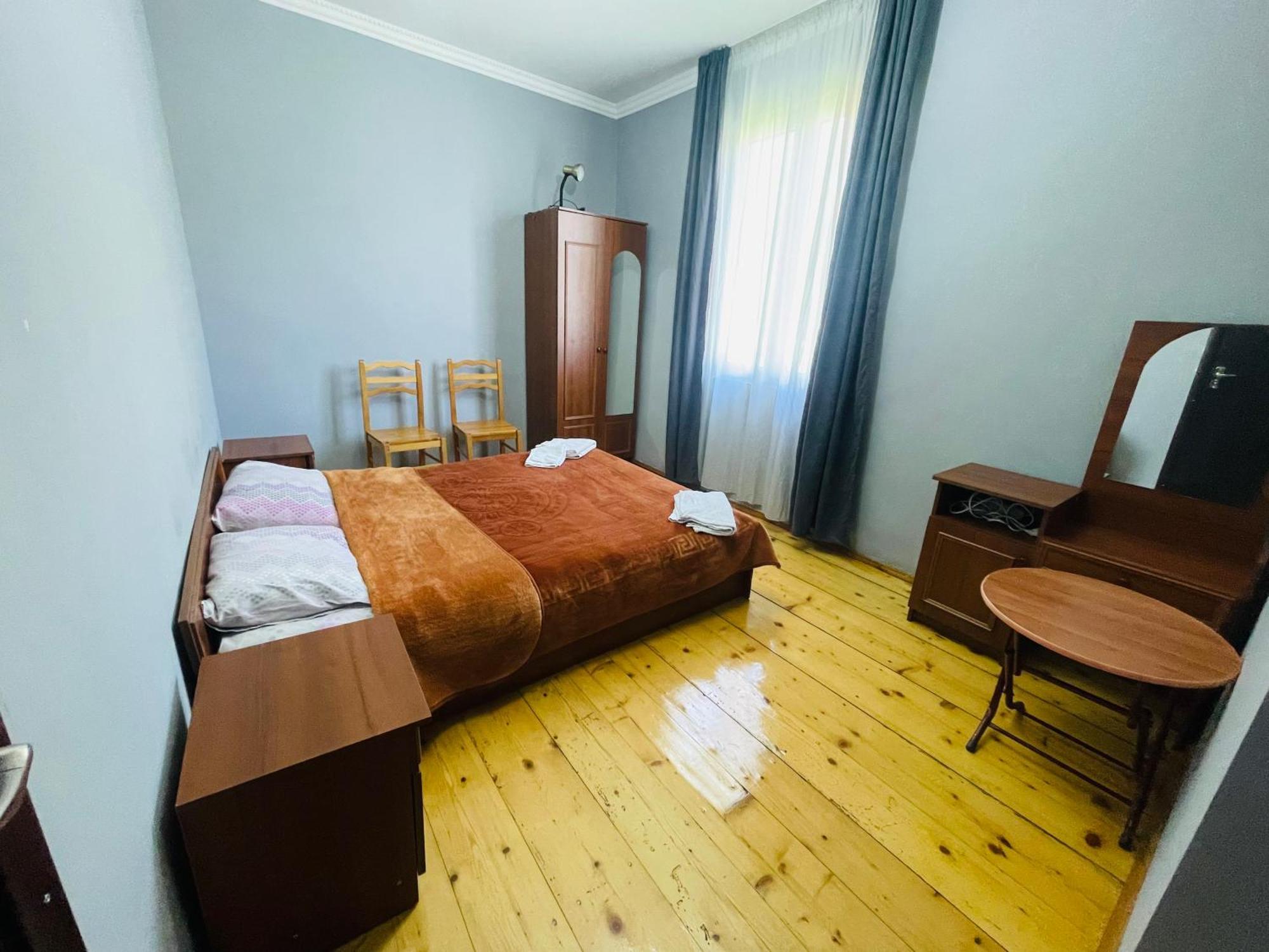 Guesthouse Am Museum Mestia Dış mekan fotoğraf
