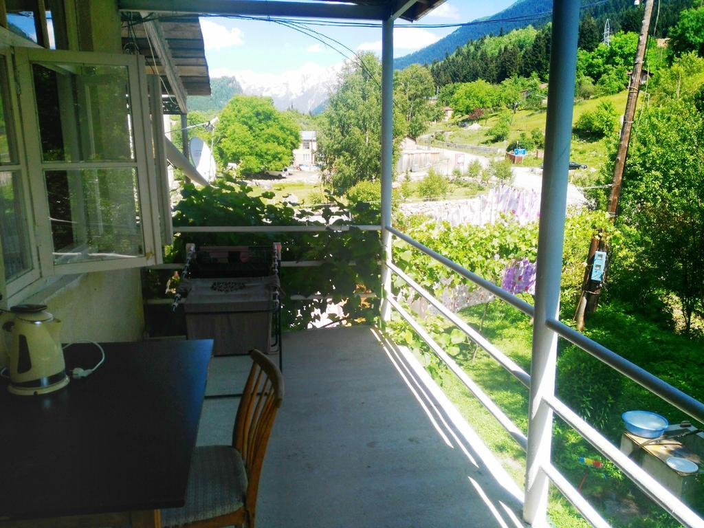 Guesthouse Am Museum Mestia Dış mekan fotoğraf