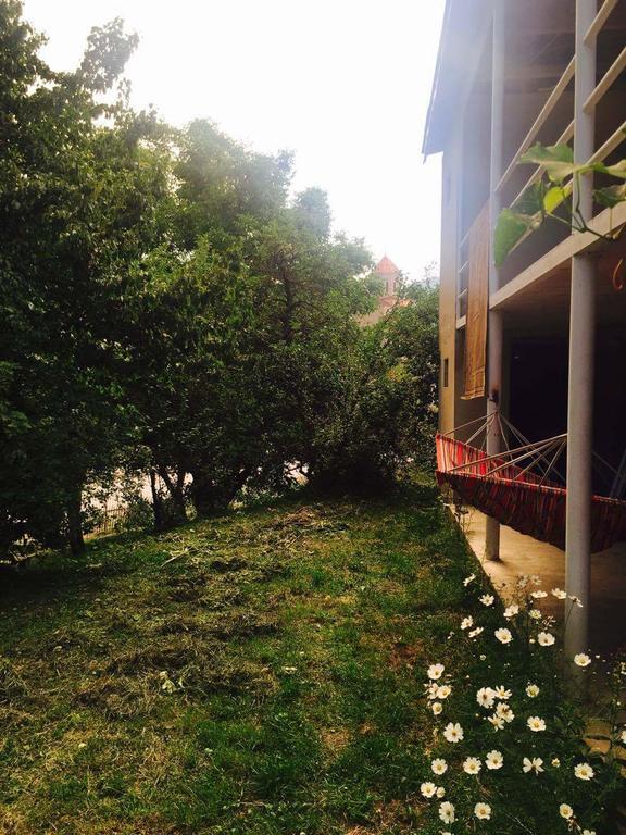 Guesthouse Am Museum Mestia Dış mekan fotoğraf